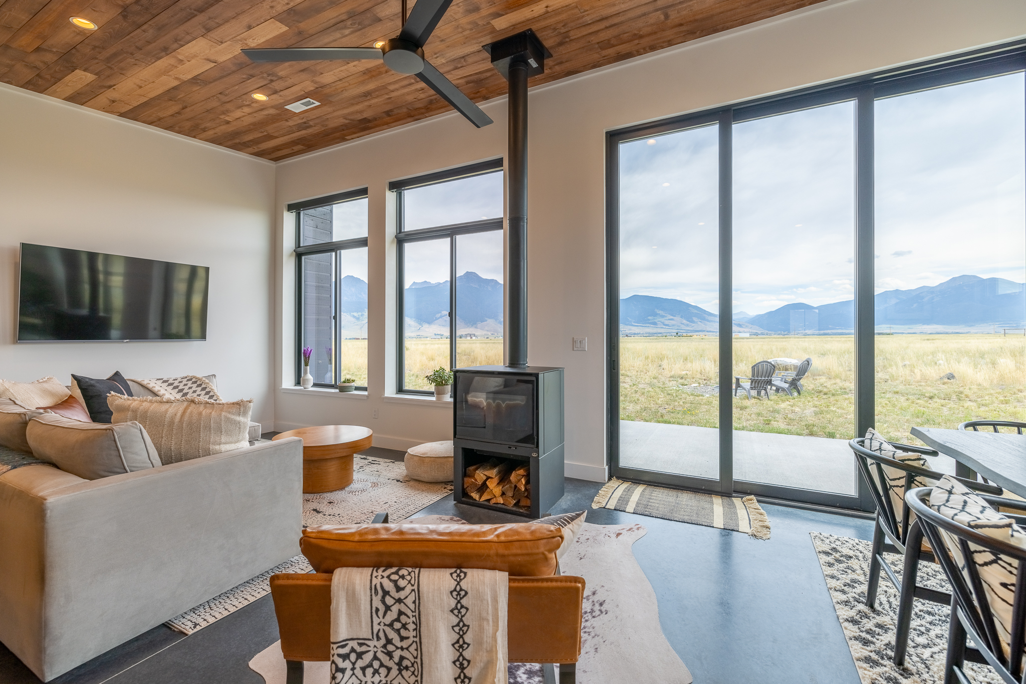 Blackhawk Drive interior